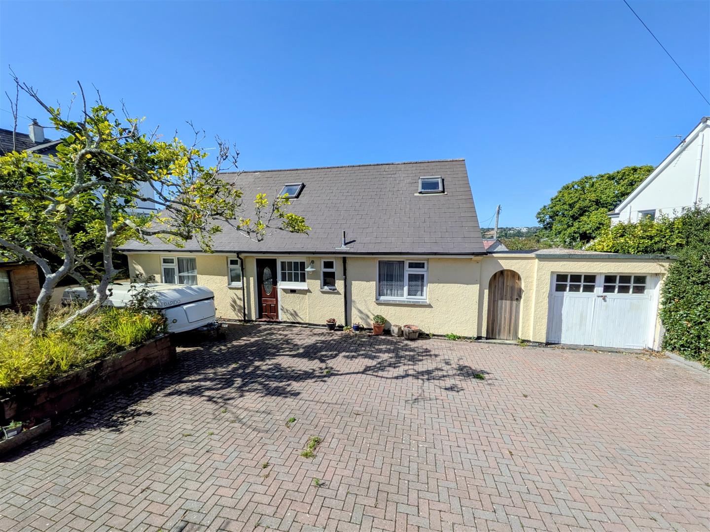 4 bed property in Daniell Road, Truro